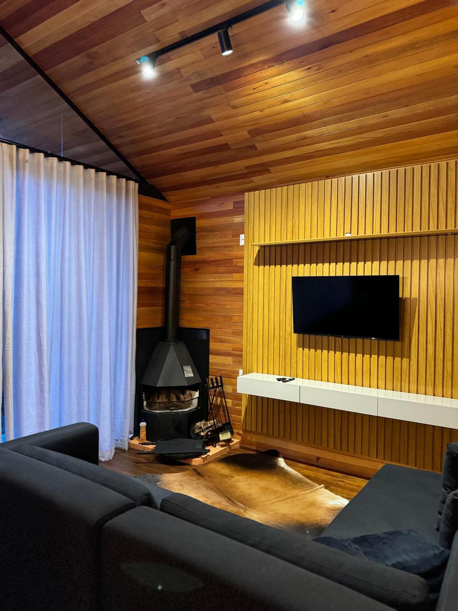 אורוביסי Cabana Ohana, Espacosa, Aconchegante E Completa מראה חיצוני תמונה